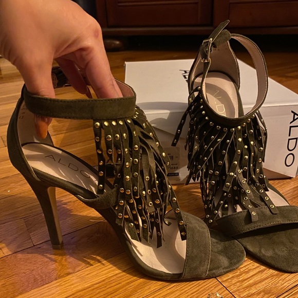 Aldo Glelian Heels Size US 7 - Picture 8 of 9